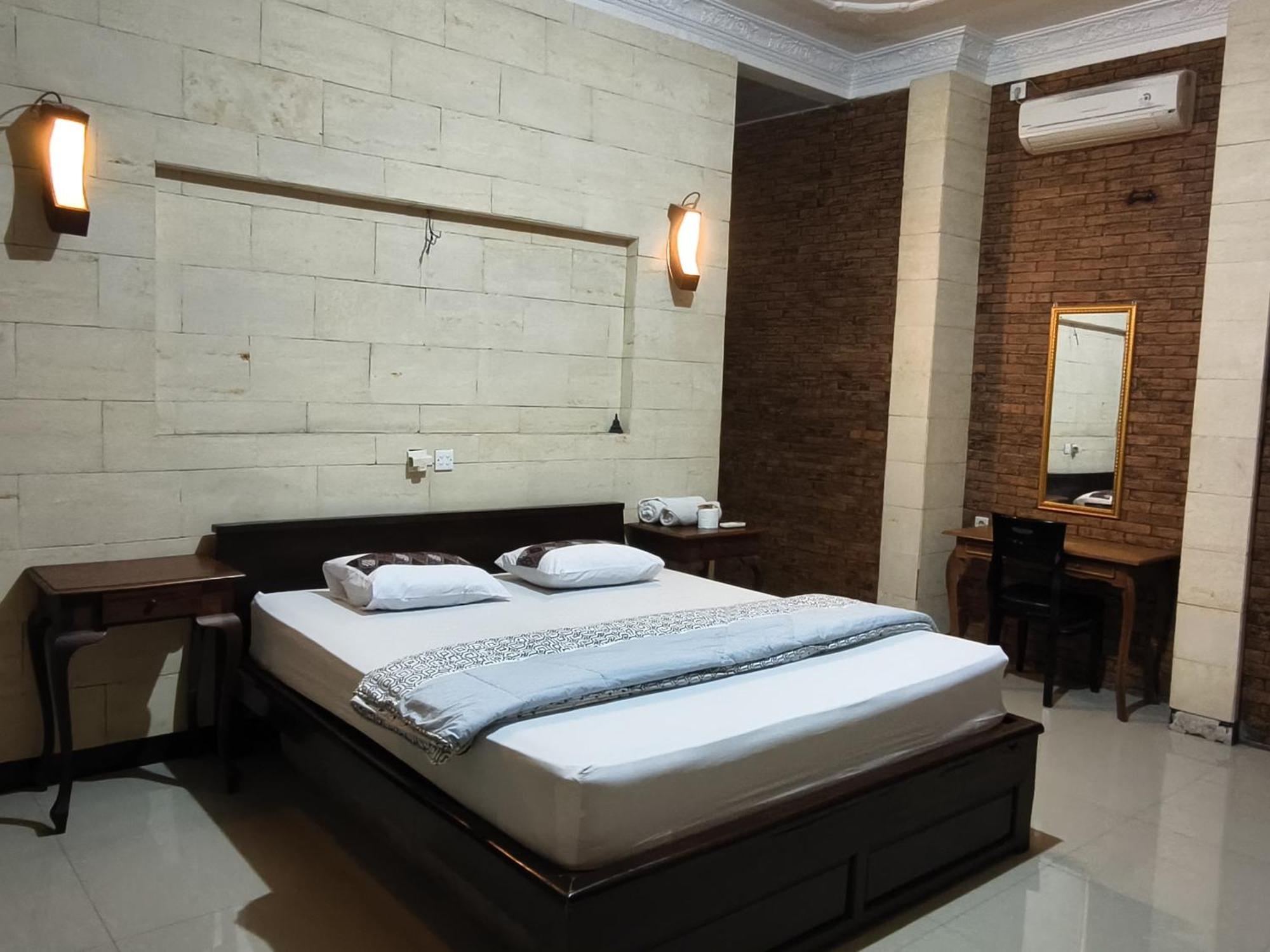 Lotus 2 Guest House Magelang Exterior foto